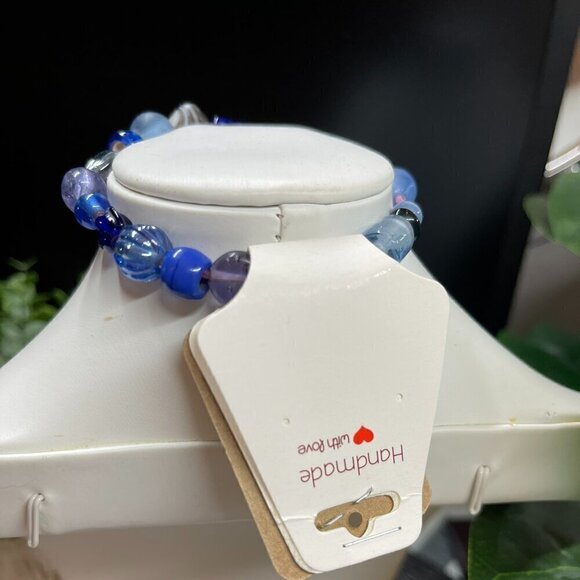 Handmade Jewelry - Handmade Blue Stones and Beads Wrist Size 7" - 8" NWT (361)